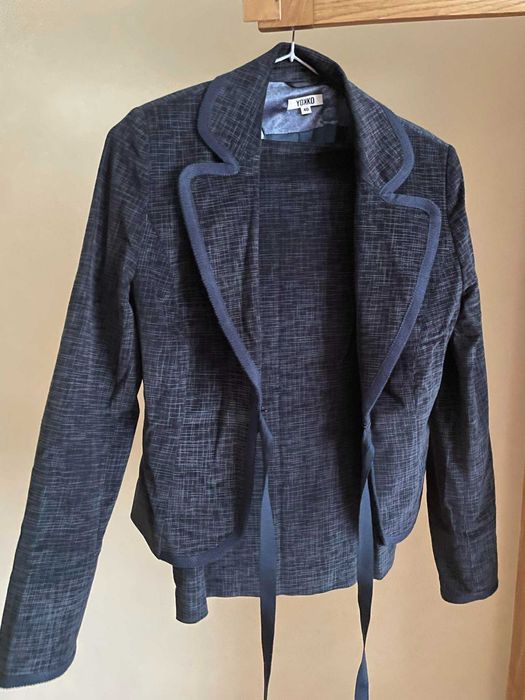 Costum Office Yakko sacou si fusta