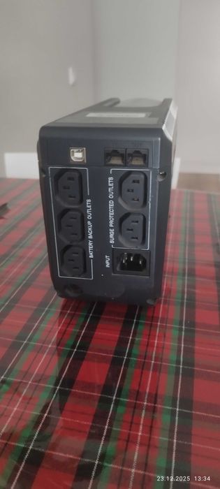 Продам ИБП с дисплеем