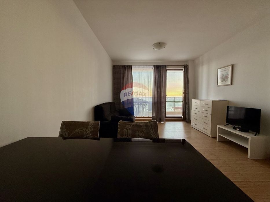 Дава се под наем Двустаен апартамент в Балчик - 79 кв.м за 348.84 € - Снимка #2