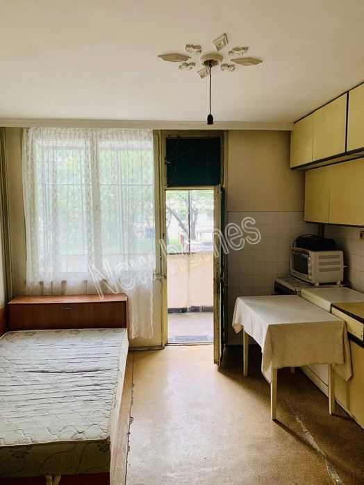 Продава се Тристаен апартамент в Пловдив, Каменица 2 - 88 кв.м за 13408 €/кв.м - Снимка #1