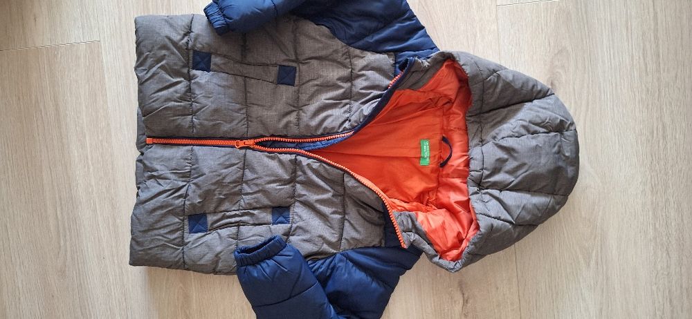 United Colors of Beneton детско яке  3-4 години.