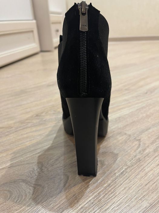 Ботильоны замша на каблуке