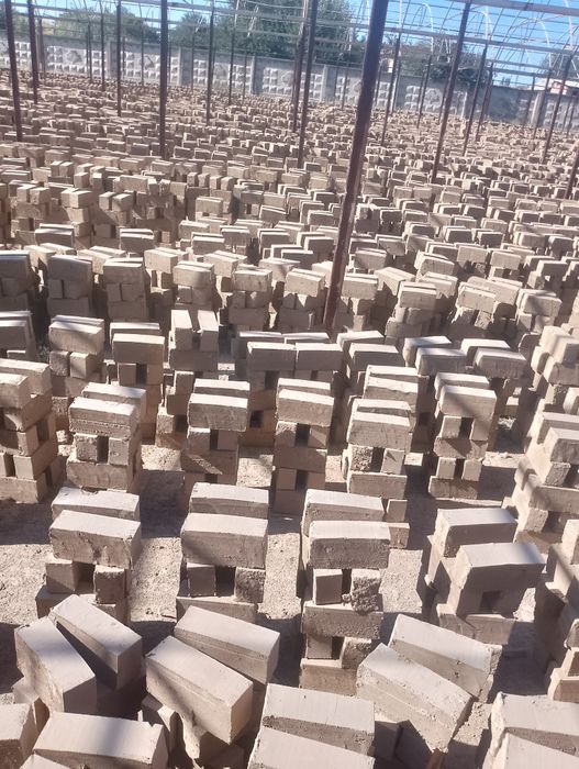 hom gisht кирпич