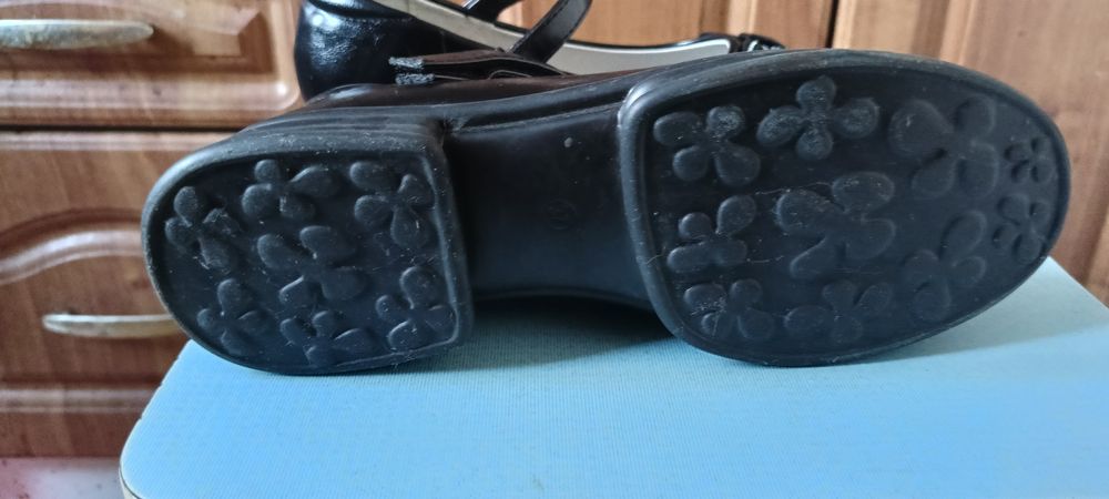 Туфли для девочки