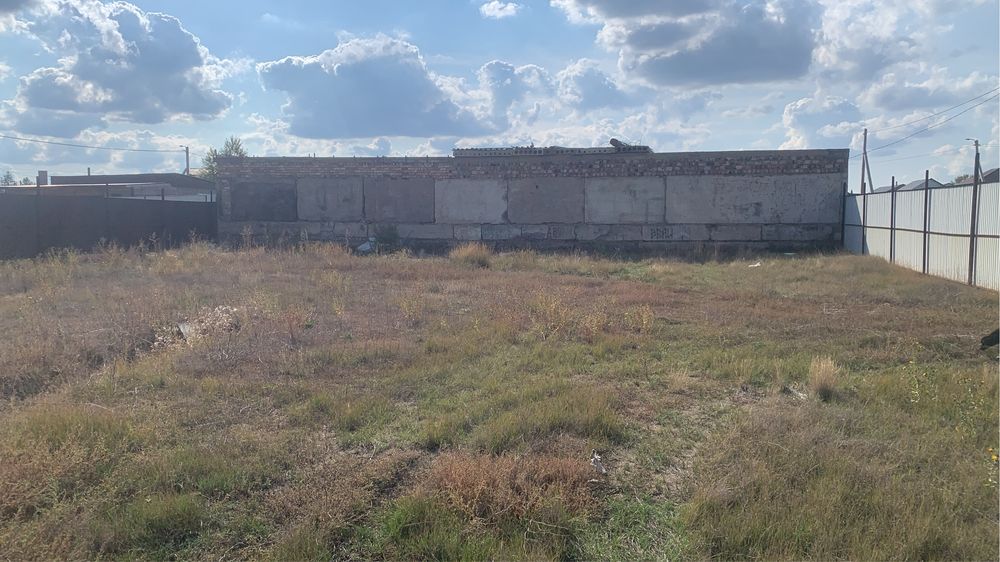 Продам землю 12сотокна два дома