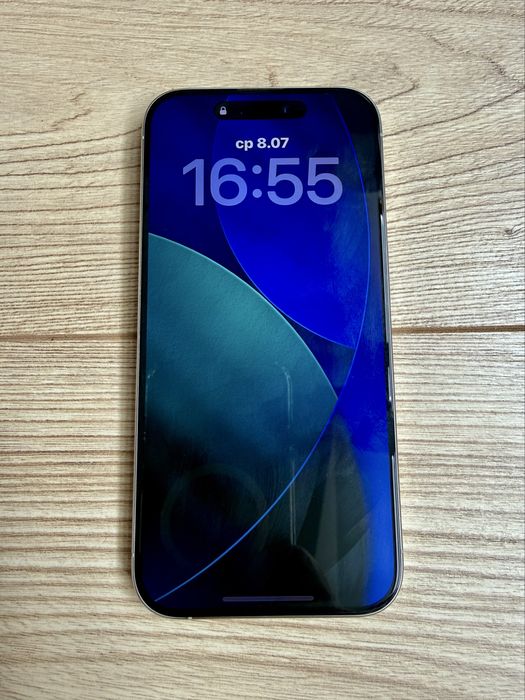 Продавам iPhone 15 Pro 128 GB