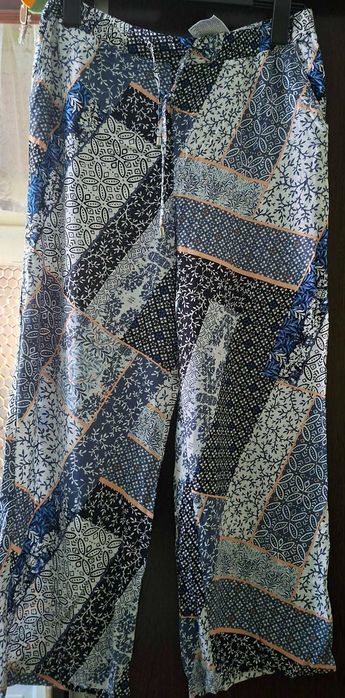 Pantaloni Yessica (C&A)