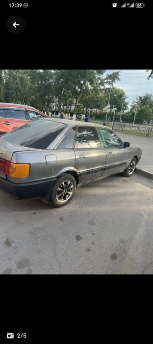 Продам машину Ауди 80 б3