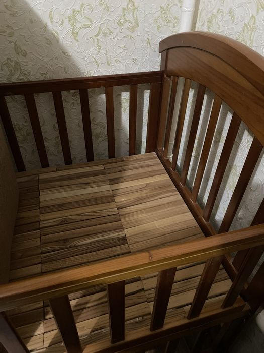 Продам детскую кровать