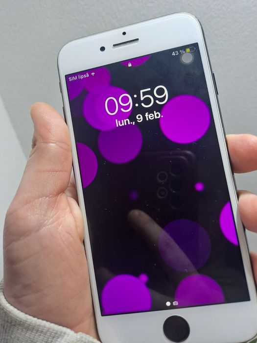 Iphone 7, 32 GB,stare folosit,Jet Black