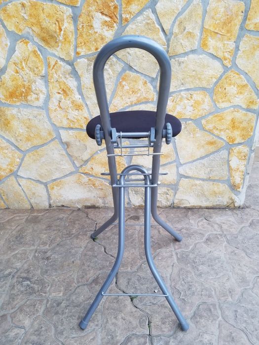 Scaun metalic model pliabil si masa extensibila masiv