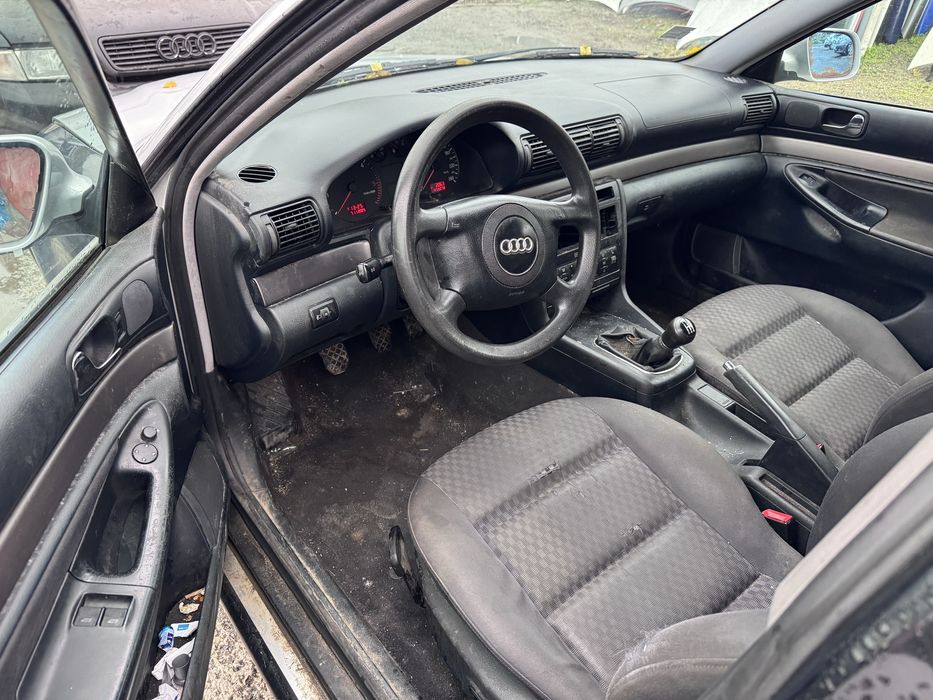 Audi A4 B5 1.9TDI 110hp 2000г На Части