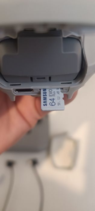 DJI Mini 4K – stare excelentă, pachet complet, 2 baterii