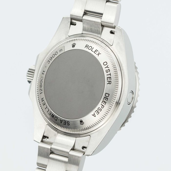 Rolex DEEPSEA Sea-Dweller 44mm 116660 “James Cameron”
