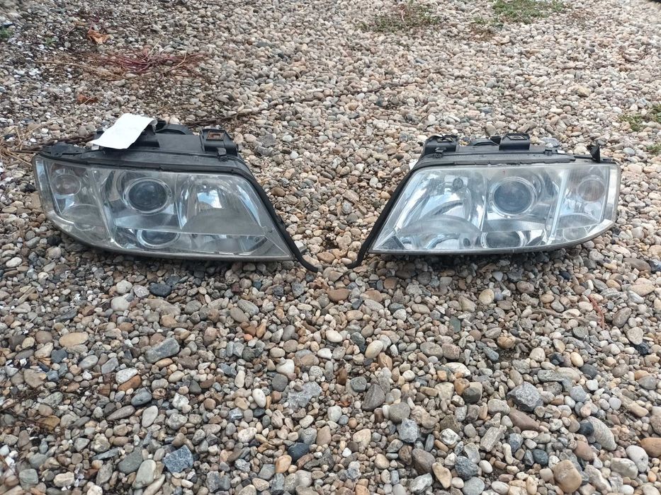 ляв и десен фар за ауди а6 ц5  ксенон AUDI A6 C5 xsenon