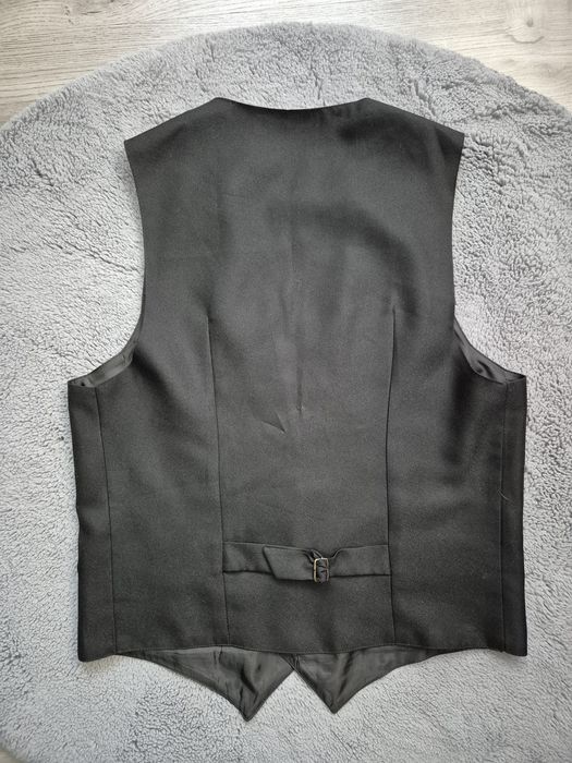 Vesta neagra marimea 50 !