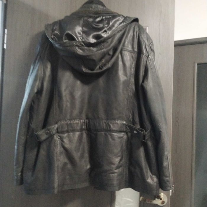 Jacheta/ geaca/ parka cu glugă, fantástica din piele de miel. 3XL