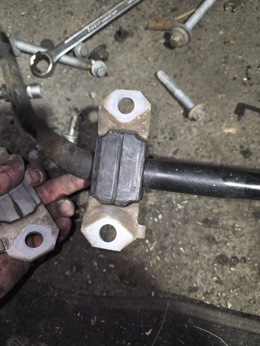 Стабилизираща щанга за BMW F10