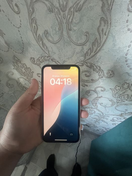 Айфон 11 акум 72 минус нету