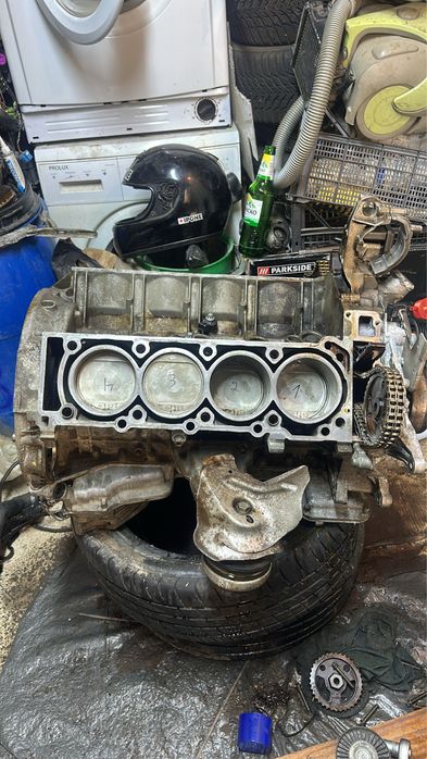 Продавам Нов Внос Mercedes-benz cls 500 306кс газ/бензин на пружини!