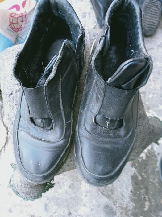 Продам рабочие сапоги