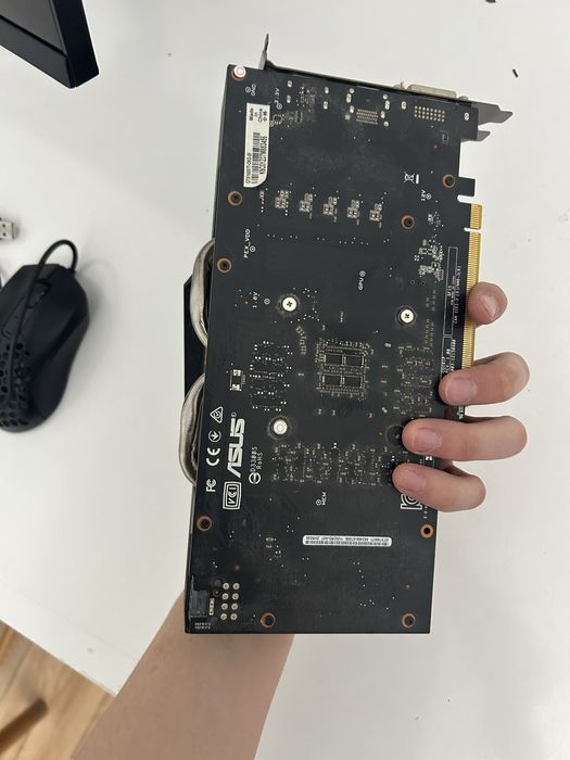 Видеокарта GTX 1660 ti