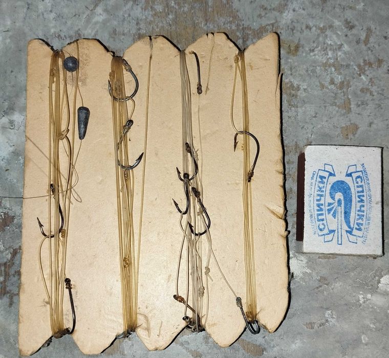 Для рыбалки аксесуары лотом