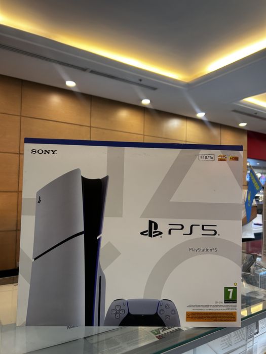 Sony PlayStation 5 Slim 1Tb CD