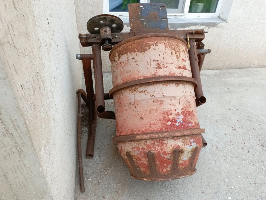 Бетоносмеситель Миксер