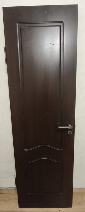 Продаются Межкомнатные двери 2 шт.