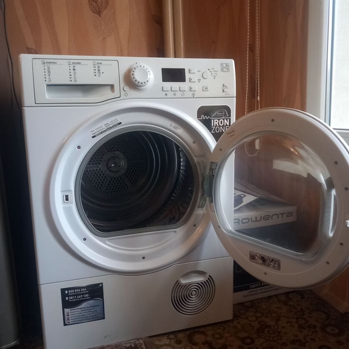 Сушилня Ariston hotpoint - НОВА