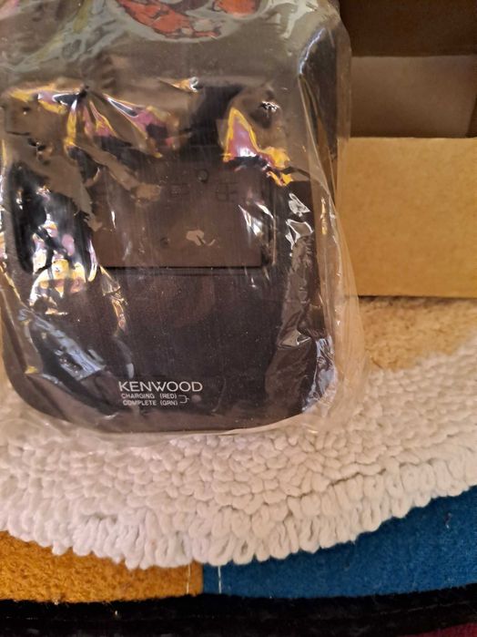 Бързо зарядно устройство  KENWOOD KSC-16
