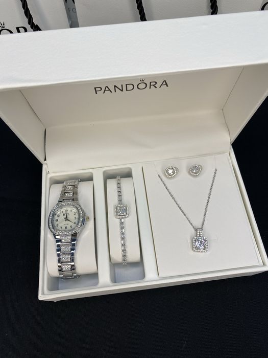 Подарки на 8 марта в стиле Пандора