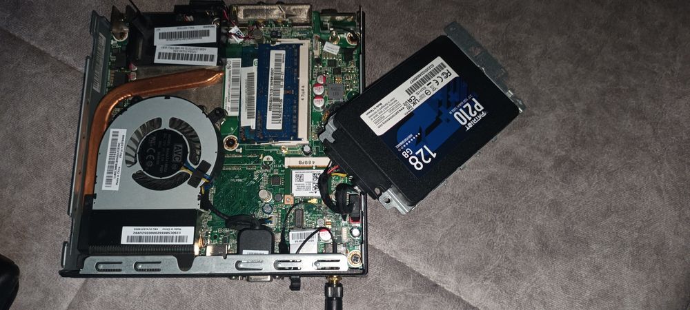 Lenovo Mini ThinkCentre M83