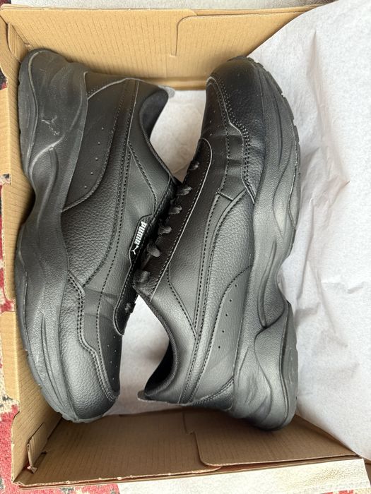 Продавам оригинални маратонки Puma