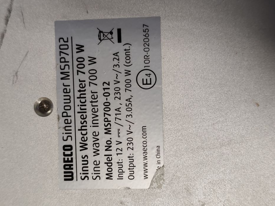 Преобразовател и инвертор WAECO