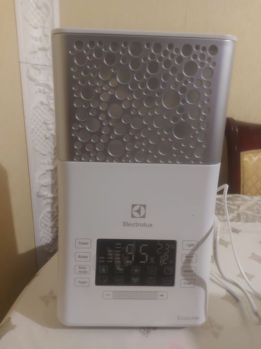 Продам увлажнитель воздуха