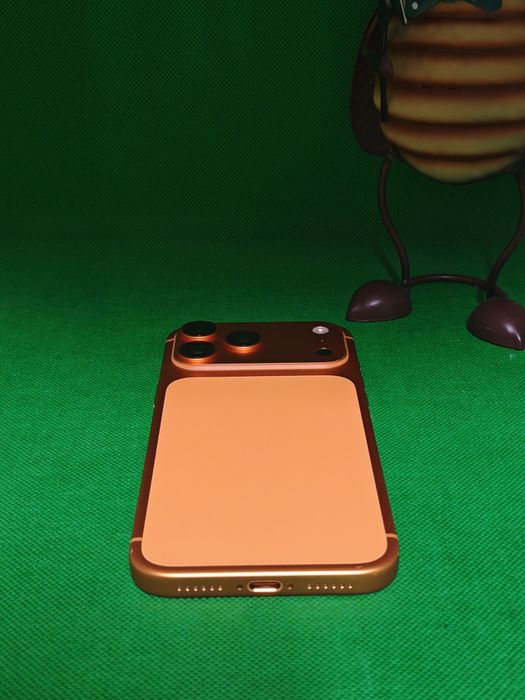 Iphone 17 Pro  Max Orange 28 cicluri* Garantie * Buy Back