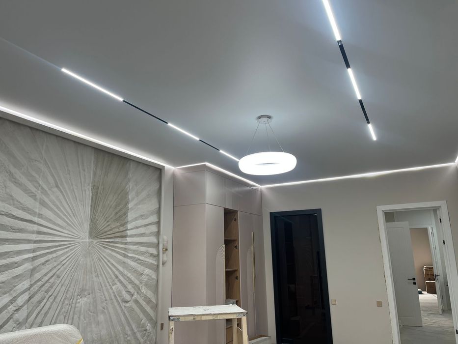 Натежной потолок