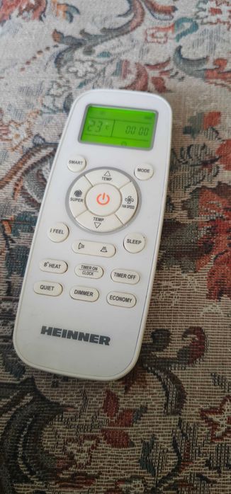 Telecomanda Heinner /vortex  este pentru un aparat de aer condiționat.