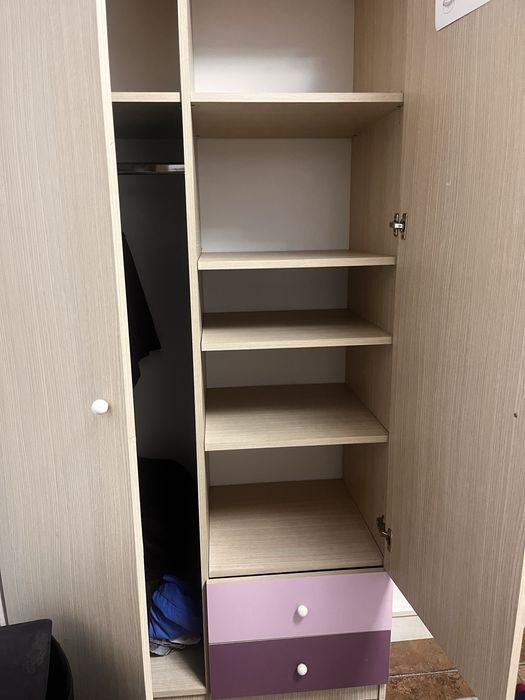 Dulap cu 2 usi si 2 seratre
