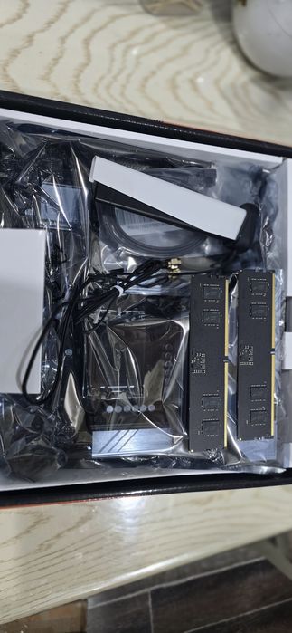 B760M Gaming plus wi fi фулл Комплект в идеале ddr5 32gb