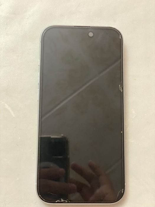 Iphone 15 128gb.