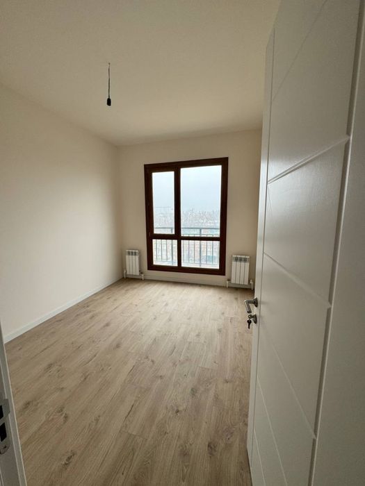 Olmazor city da novostroyka sotuvda