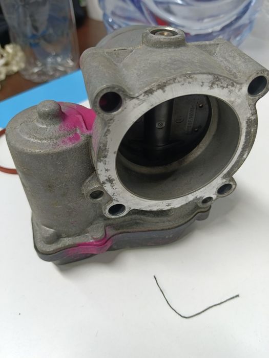 Продам дроссельные заслонки