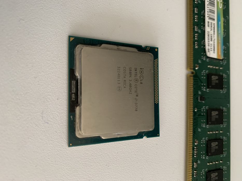 Продавам процесор с рам