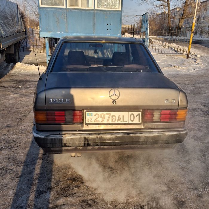 Продам авто мерседес 190