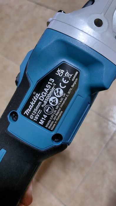 Polizor unghiular DGA513 Makita