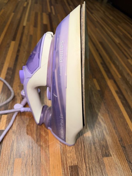 Утюг Philips Eco care