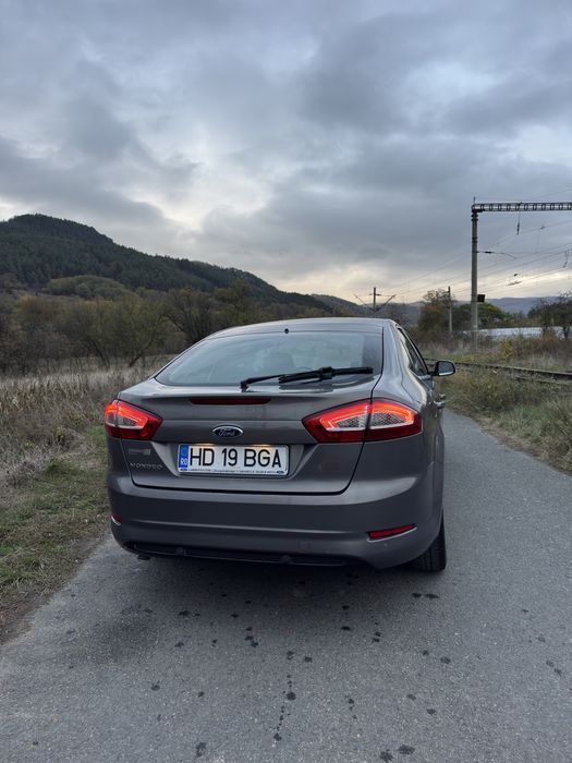 Ford Mondeo Mk4 Facelift – 2.0 TDCi 163 CP, An 2013, Dotări bogate, Stare impecabilă